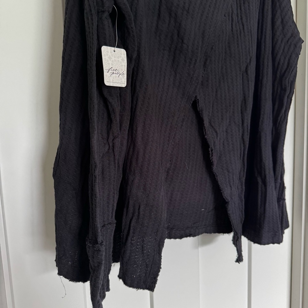 Free People Juicy Black Ribbed Knit Cowl Neck
Tunic Top size large - Picture 5 of 10